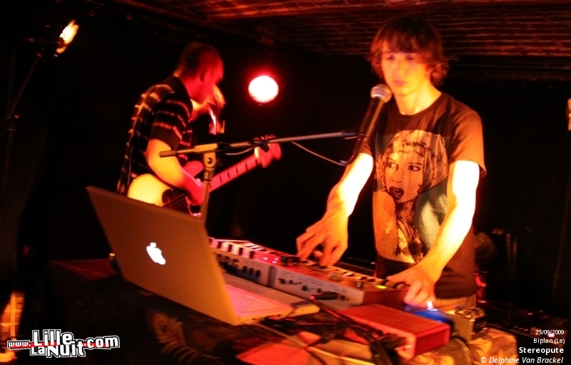 Douglas and the Beauties & Stereopute au Biplan en live - photo n°5