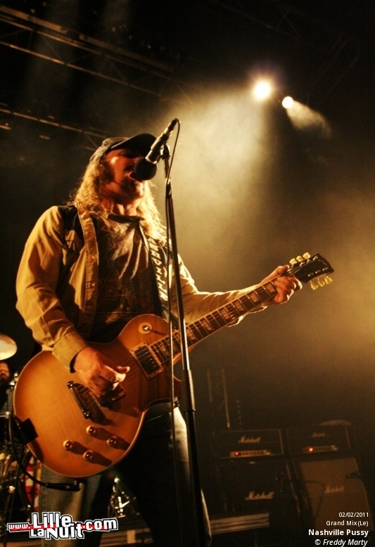 Nashville Pussy + Zoé au Grand Mix en live - photo n°23