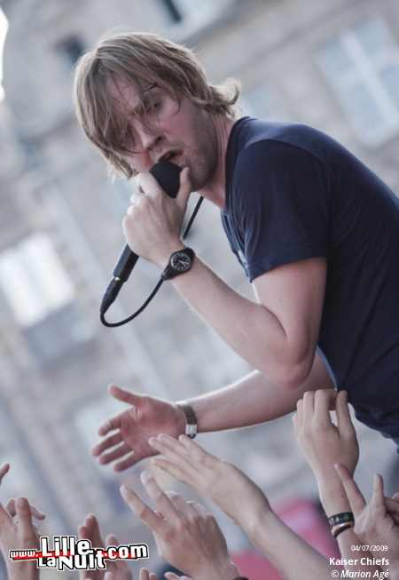 Expatriate, Ghinzu, Gossip, Bloc Party, Kaiser Chiefs, Placebo, Crookers au Main Square Festival en live - photo n°29