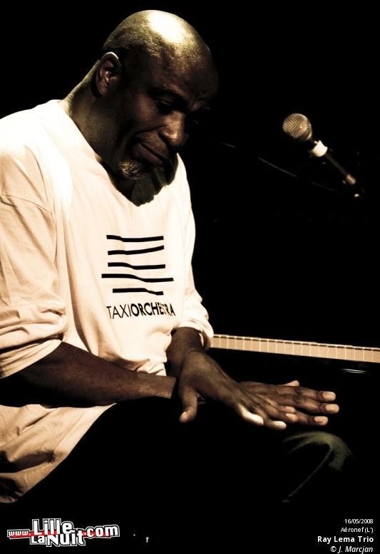 Ray Lema Trio à l&rsquo;Aéronef en live - photo n°4