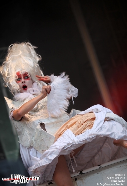 Les Nuits Secrètes – Jour 3 – George Clinton and Parliament Funkadelic, I’m From Barcelona, etc. en live - photo n°80