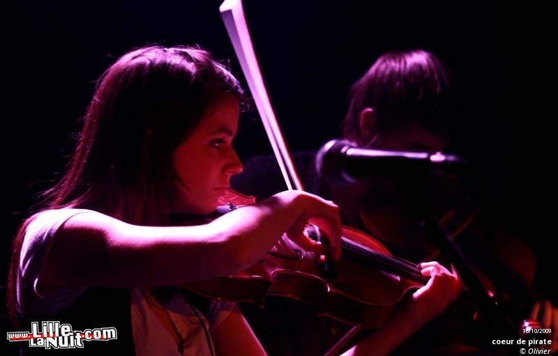 Edwin & Coeur de pirate au Poche de Béthune en live - photo n°11