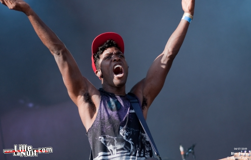 Expatriate, Ghinzu, Gossip, Bloc Party, Kaiser Chiefs, Placebo, Crookers au Main Square Festival en live - photo n°60