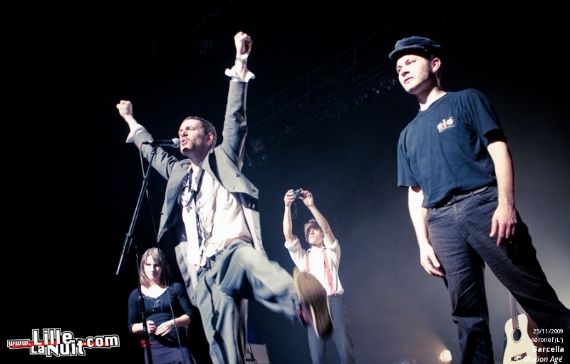 Barcella, Oldelaf & Monsieur D, As de Trêfle à l’Aéronef – Le Père Noël est-il un Rocker ? en live - photo n°8