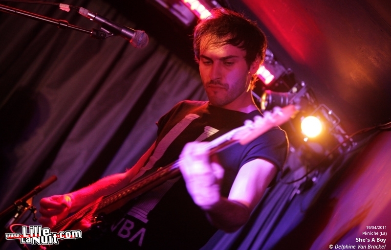 Sarah W Papsun + She’s A Boy à la Péniche – Paradis Artificiels en live - photo n°25