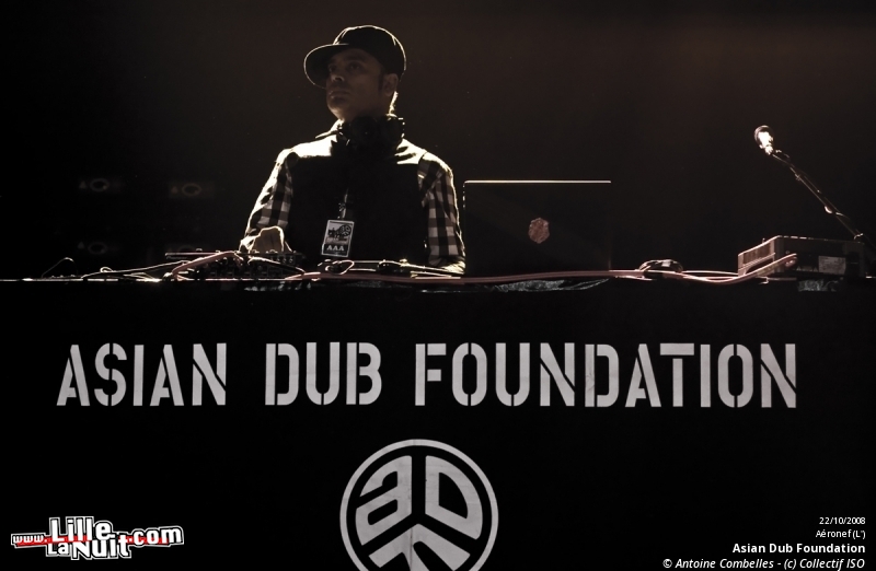 Asian Dub Foundation + Voicst en live - photo n°16