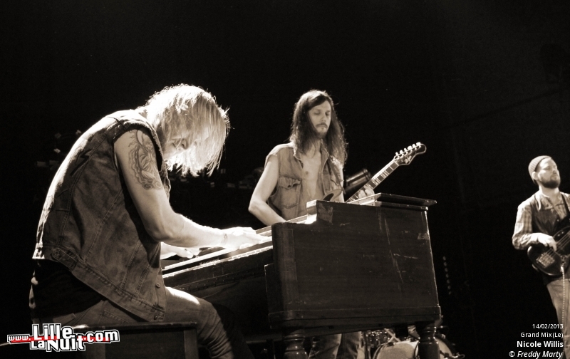 Nicole Willis & The Soul Investigators + JtotheC and the Bad Mothas au Grand Mix en live - photo n°1