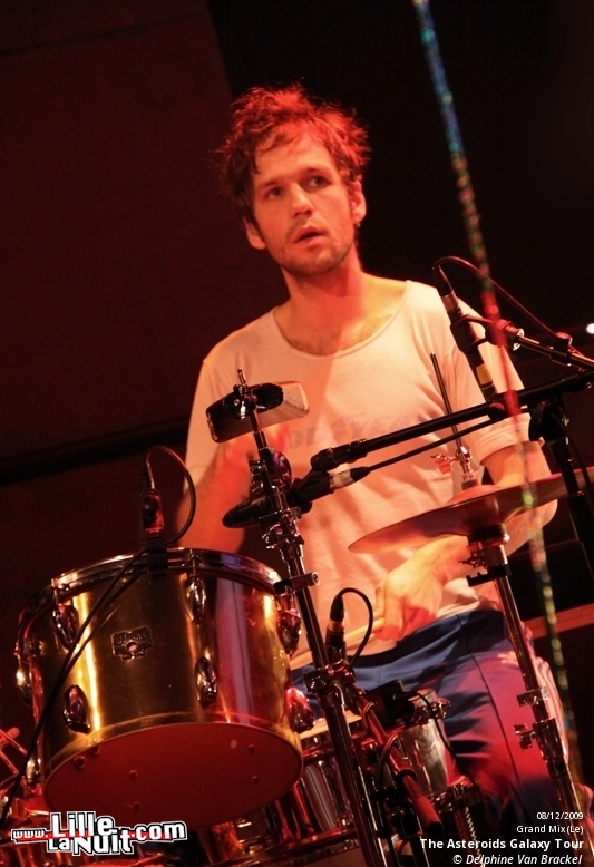 The Asteroids Galaxy Tour et Giana Factory au Grand Mix en live - photo n°8