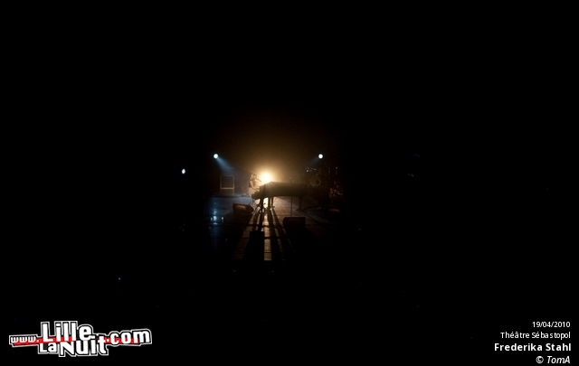 Coeur de Pirate & Fredrika Stahl au Théâtre Sebastopol en live - photo n°20