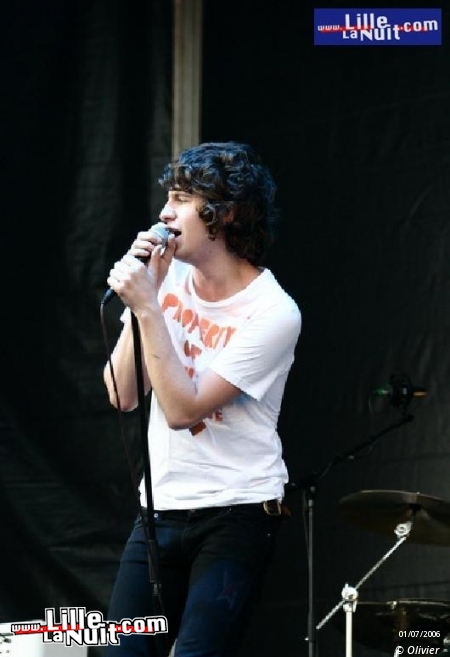 Muse + The Kooks sur la Grand Place d’Arras en live - photo n°5