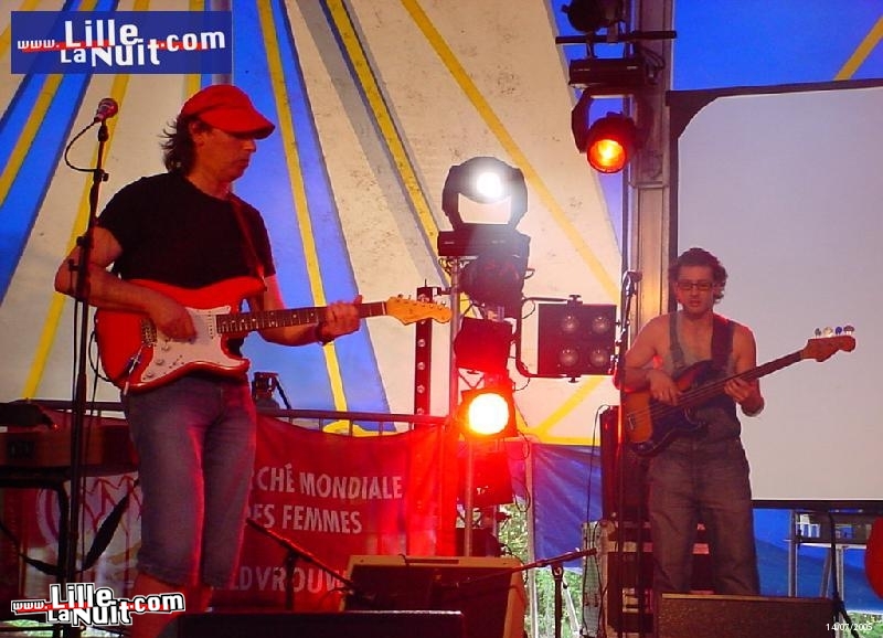 Festival de Dour 2005 – Jour 1 en live - photo n°48