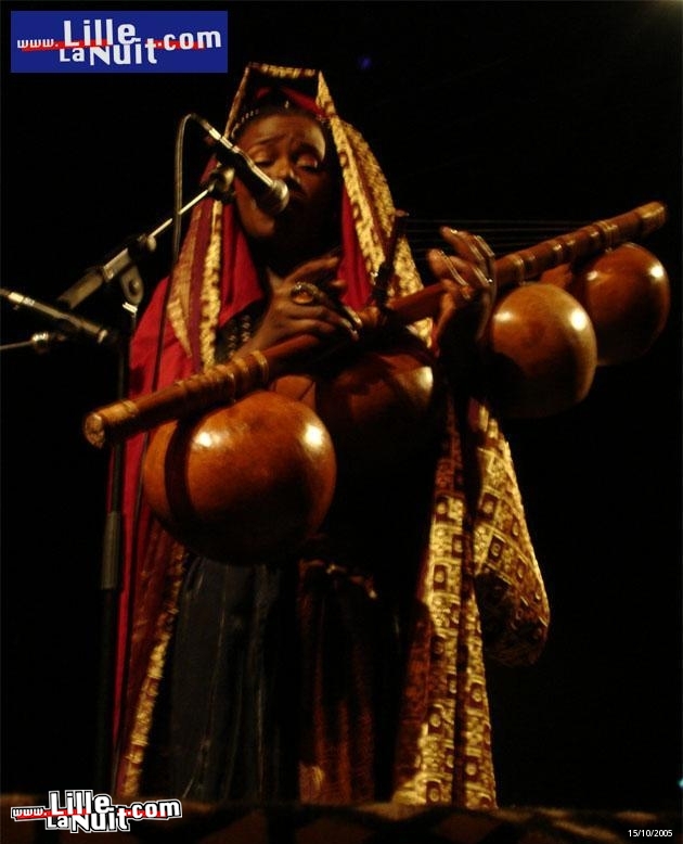 Sally Nyolo à l&rsquo;Aéronef en live - photo n°13