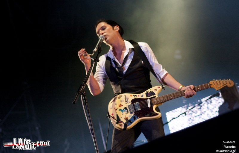 Expatriate, Ghinzu, Gossip, Bloc Party, Kaiser Chiefs, Placebo, Crookers au Main Square Festival en live - photo n°10