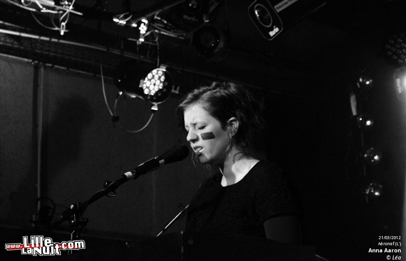 Anna Aaron + Tricot Machine à l&rsquo;Aéronef en live - photo n°7