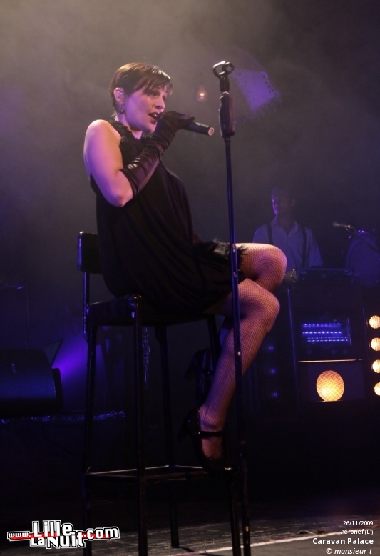Caravan Palace & Féfé à l’Aéronef en live - photo n°22