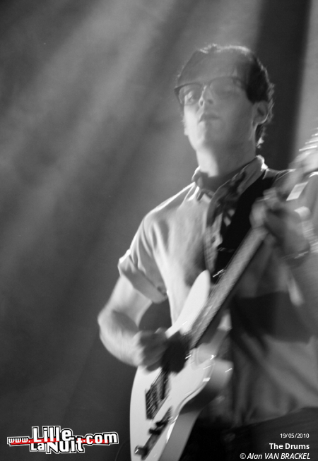 Warpaint, We Are Wolves, Surfer Blood & The Drums au Grand Mix en live - photo n°20