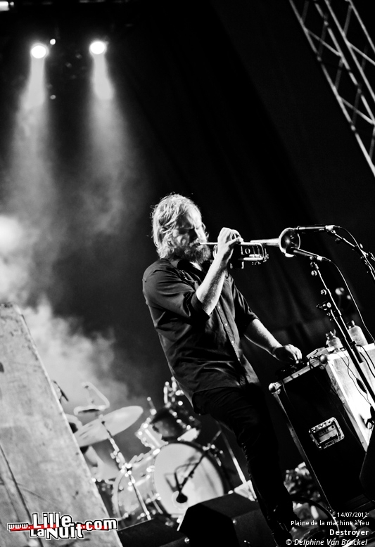 Dour Festival 2012 – Jour 3 – Bon Iver, Nada Surf, etc. en live - photo n°14