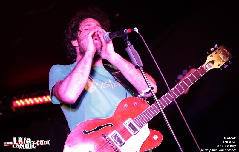 Sarah W Papsun + She’s A Boy à la Péniche – Paradis Artificiels en live - photo n°16