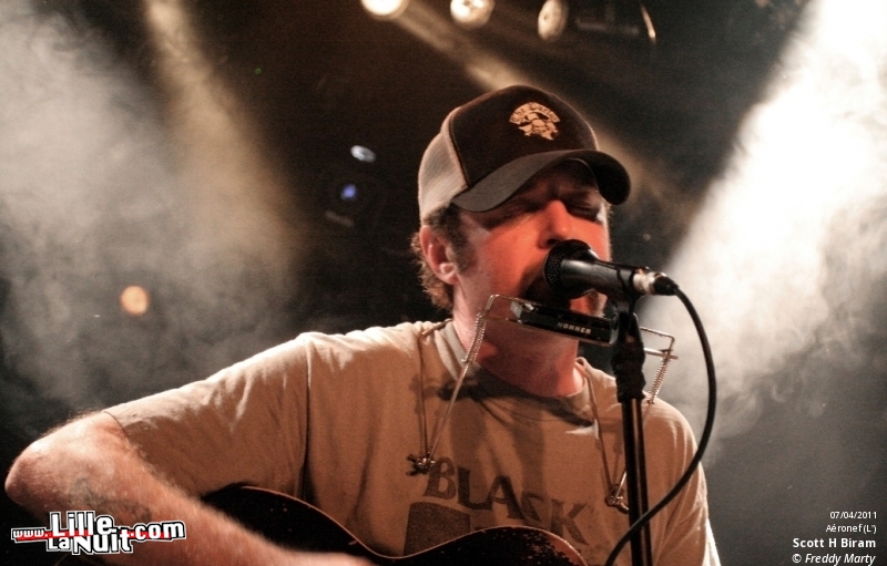 Jim Jones Revue + Scott H Biram + The Bellrays + Restavrant + The Legendary Tiger Man + Les Cool Kleps à l’Aéronef en live - photo n°23