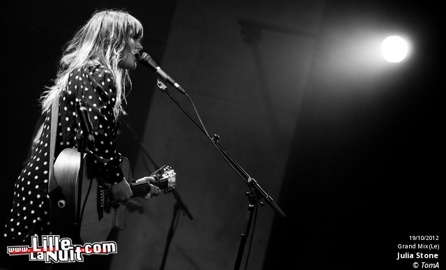 Julia Stone + Paul Thomas Saunders au Grand Mix en live - photo n°24