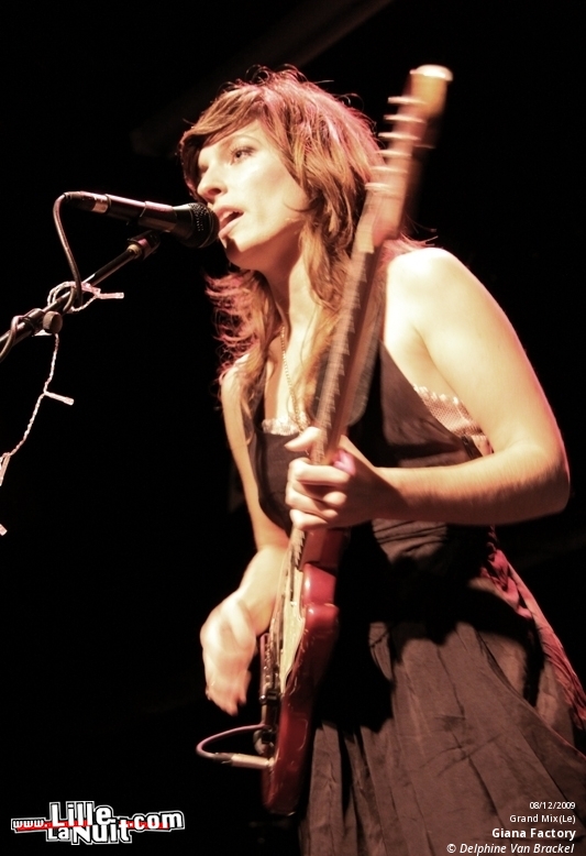 The Asteroids Galaxy Tour et Giana Factory au Grand Mix en live - photo n°34