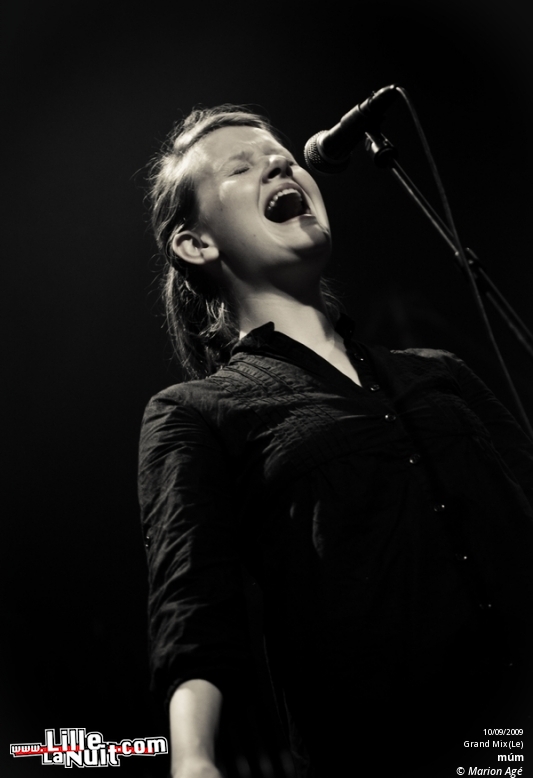 Festival RADAR au Grand Mix – Jour 1 – The Acorn, Elysian Fields, Jeremy Jay, Bell Orchestre, múm en live - photo n°2