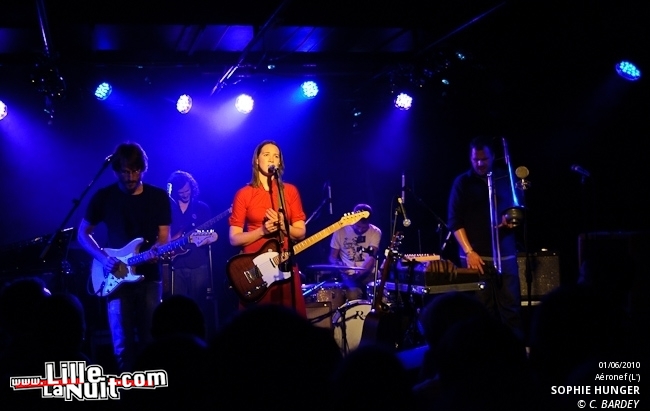 Sophie Hunger & Quaisoir à l’Aéronef en live - photo n°18