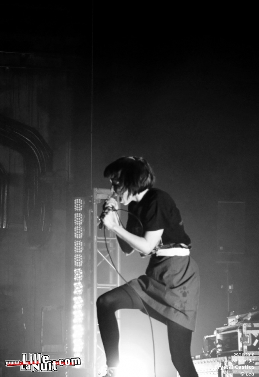 Crystal Castles + Beat Torrent + Slagsmâlsklubben en live - photo n°20