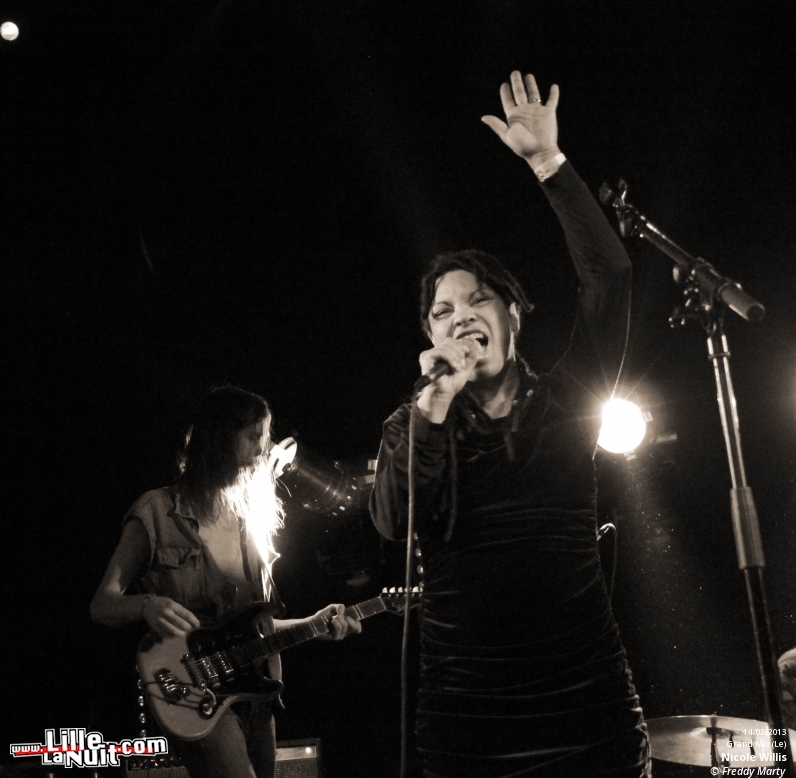 Nicole Willis & The Soul Investigators + JtotheC and the Bad Mothas au Grand Mix en live - photo n°2