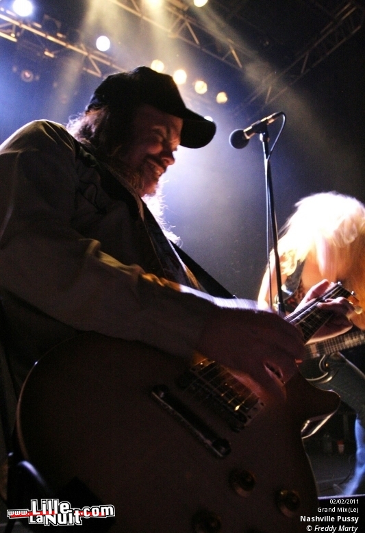 Nashville Pussy + Zoé au Grand Mix en live - photo n°18