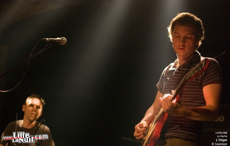 Simdiese6, Cercueil, l’Objet et Sexual Earthquake in Kobe au Théâtre Le Poche en live - photo n°8