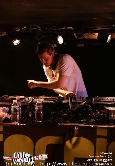 Foreign Beggars et La Spirale à La Cave aux Poètes en live - photo n°7