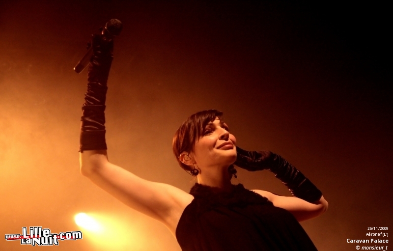 Caravan Palace & Féfé à l’Aéronef en live - photo n°17