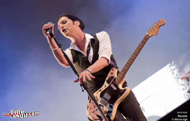 Expatriate, Ghinzu, Gossip, Bloc Party, Kaiser Chiefs, Placebo, Crookers au Main Square Festival en live - photo n°14