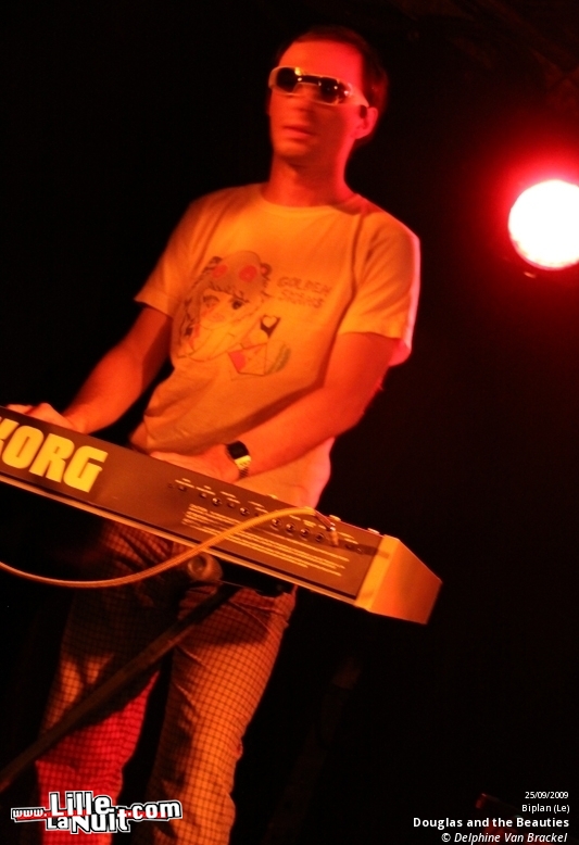 Douglas and the Beauties & Stereopute au Biplan en live - photo n°9