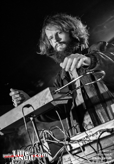 Hermigervill + Retro Stefson à la Péniche de Lille – Les Paradis Artificiels en live - photo n°13