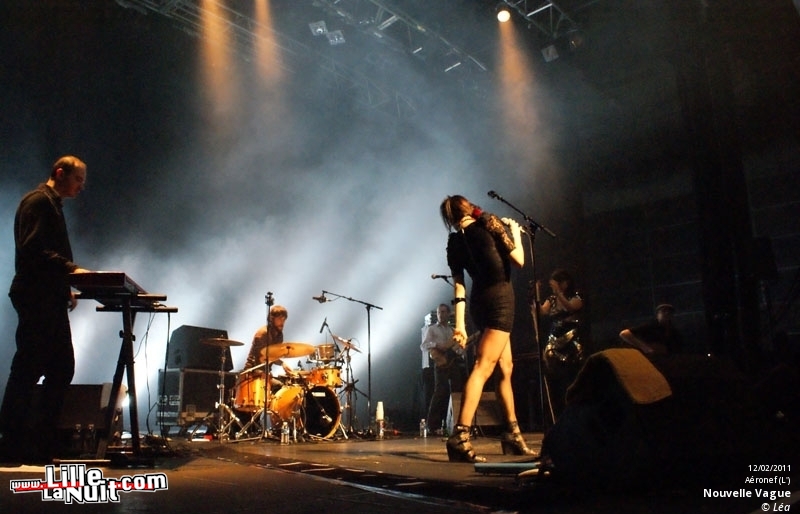 Nouvelle Vague + Samir Barris à l’Aéronef en live - photo n°24