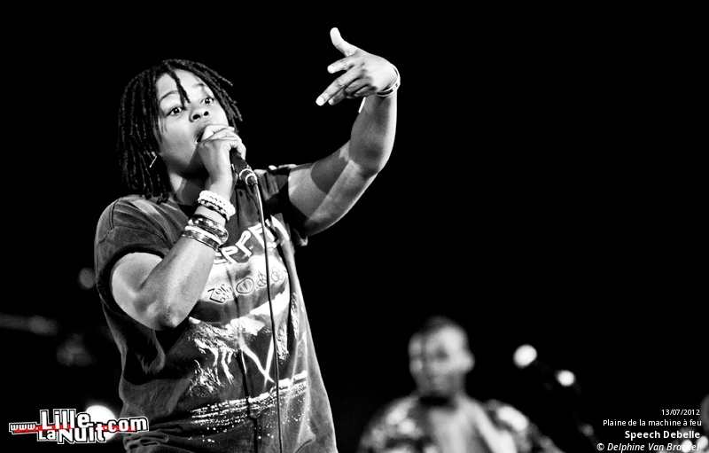 Dour Festival 2012 – Jour 2 (part 1) : Speech Debelle, 1995, Vegas, etc. en live - photo n°15