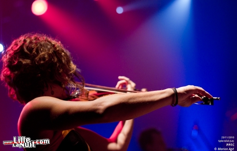 La Goutte + PPFC + Alexis HK au Splendid – Le Père Noël est-il un rocker ? en live - photo n°39