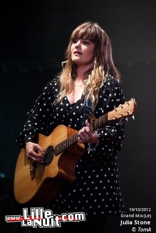 Julia Stone + Paul Thomas Saunders au Grand Mix en live - photo n°17