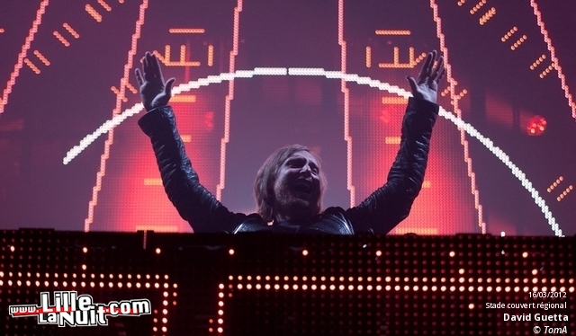 David Guetta + Arno Cost au Stade Couvert de Liévin en live - photo n°17