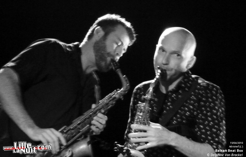 Balkan Beat Box & Manouch Mena à l’Aéronef en live - photo n°7