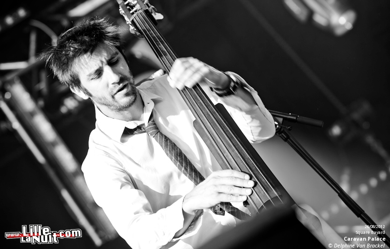 Le Cabaret Vert 2012 – jour 4 : Charlie Winston, The Weasel and the Wasters, Caravan Palace, etc. en live - photo n°37