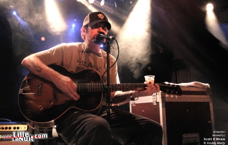 Jim Jones Revue + Scott H Biram + The Bellrays + Restavrant + The Legendary Tiger Man + Les Cool Kleps à l’Aéronef en live - photo n°22