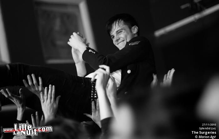 Label Rose + Ladylike Dragons + The Surgeries + Absynthe Minded au Splendid – Le Père Noël est-il un rocker ? en live - photo n°15