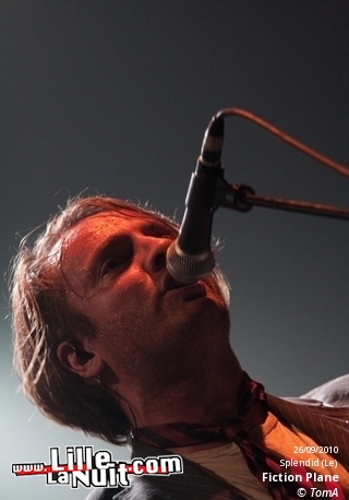 Fiction Plane + The Hall Effect au Splendid en live - photo n°44