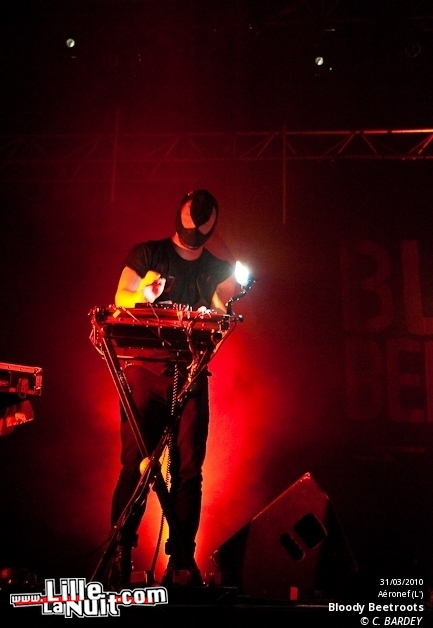 Bloody Beetroots & Something à la mode à l’Aéronef en live - photo n°4