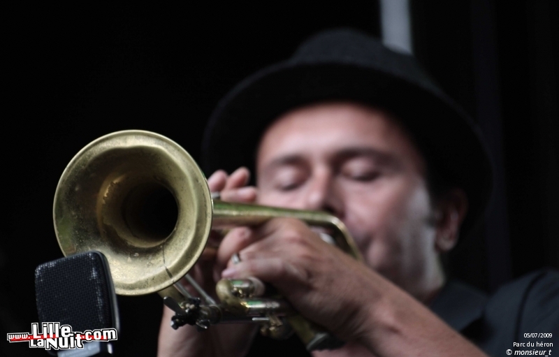 Kana vs Black Thunder au festival Hullabaluza en live - photo n°3