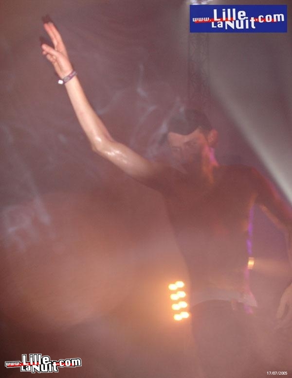Festival de Dour 2005 – Ambiance Public en live - photo n°36