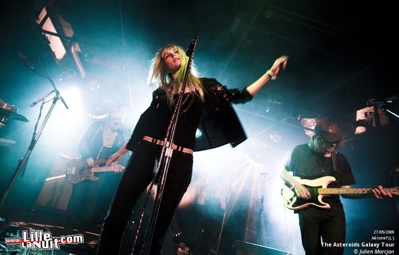 The Asteroids Galaxy Tour à l&rsquo;Aéronef en live - photo n°6